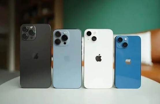 韩版苹果12参数:iPhone 15ProMax外观细节曝光：超细四等边屏，颜值飙升！