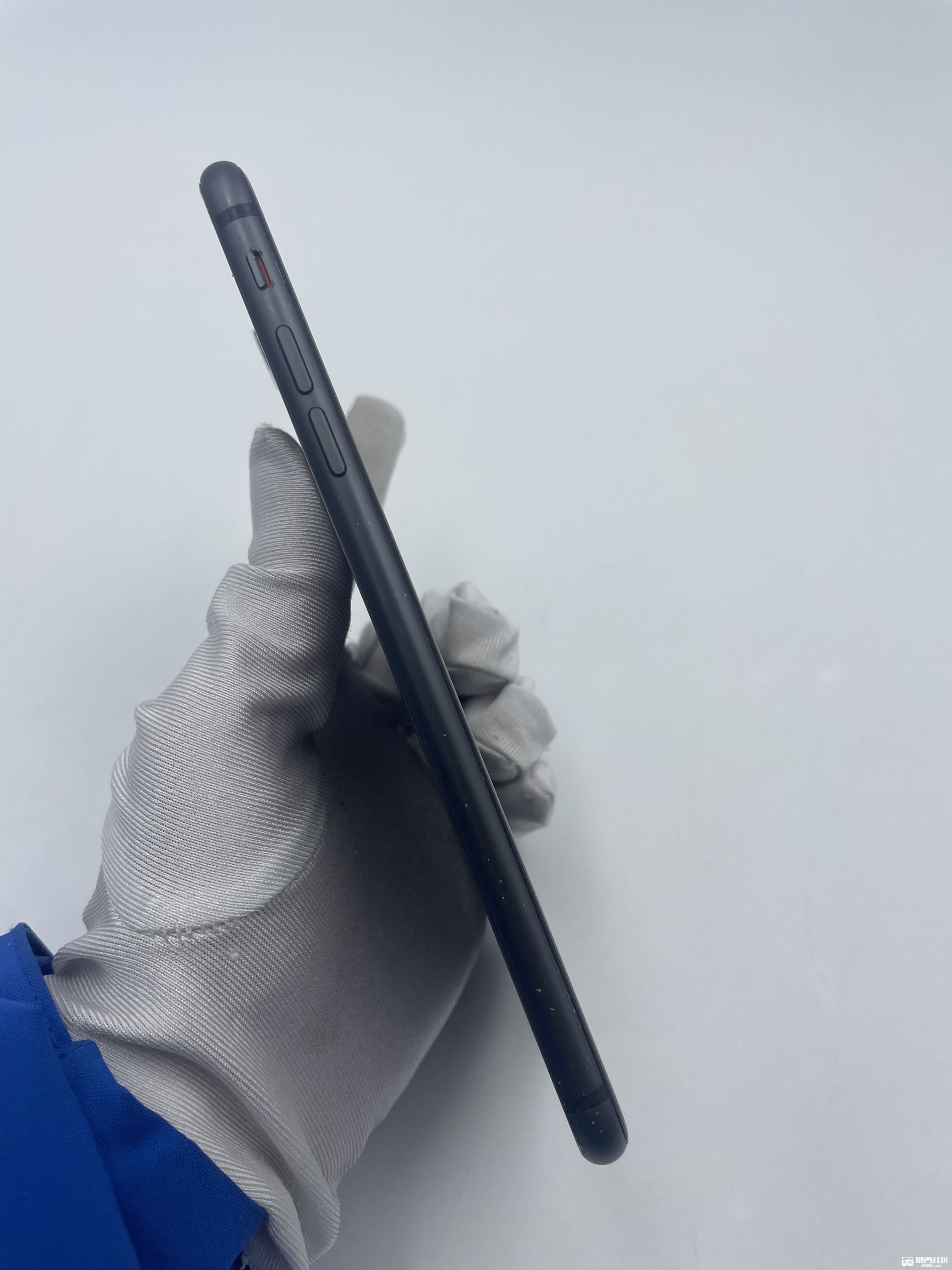 空灰版苹果手机(iphone深空灰)-第3张图片-有道翻译官网 空灰版苹果手机(iphone深空灰)-第3张图片-有道翻译官网