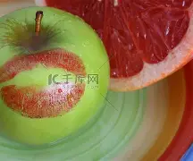 柚子影吧苹果版(柚子影吧免费下载)-第2张图片-有道翻译官网